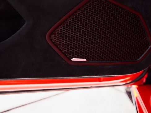 Used 2023 Lamborghini Huracan Tecnica RWD image 40