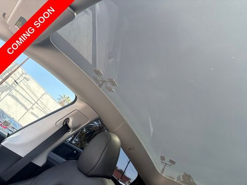Used 2024 Tesla Model Y Performance AWD/4WD image 24