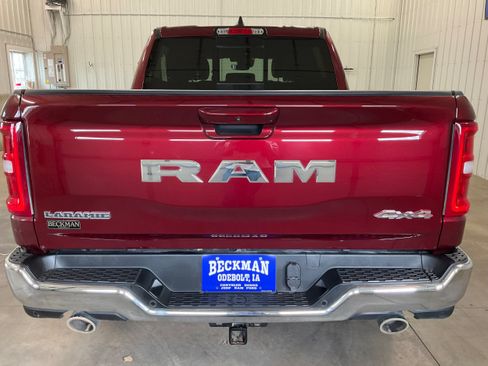 Used 2025 RAM 1500 Laramie AWD/4WD image 4