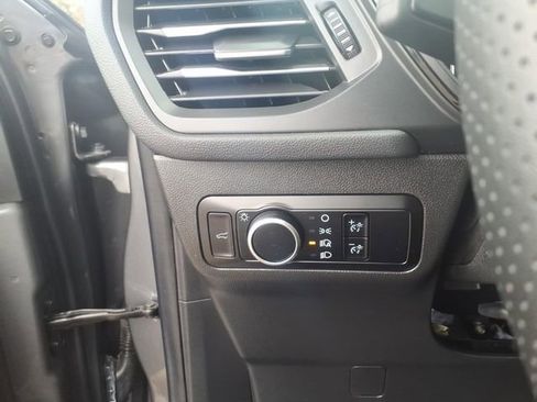 Certified 2024 Ford Escape ST-Line w/ Tech Pack #1 image 18