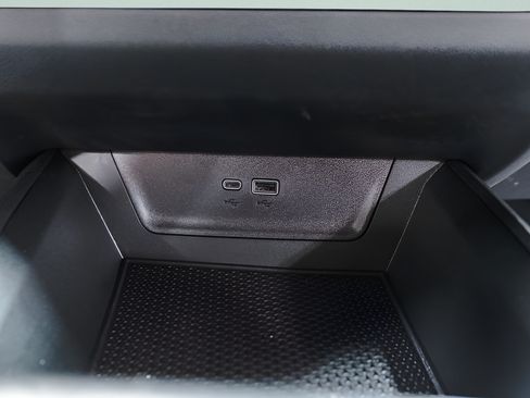 New 2026 Chevrolet Equinox LT w/ Safety and Technology Package FWD image 20