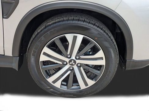 New 2026 Mitsubishi Outlander Sport LE AWD/4WD image 11