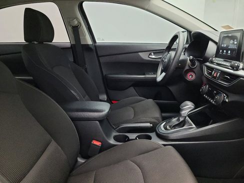 Used 2019 Kia Forte LXS image 21