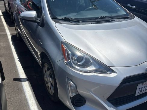 Used 2015 Toyota Prius C Two FWD image 2