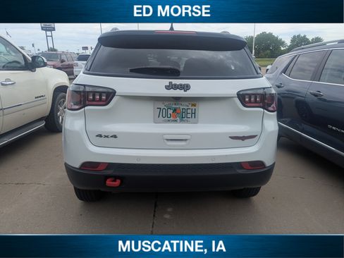 Used 2025 Jeep Compass Trailhawk AWD/4WD image 5