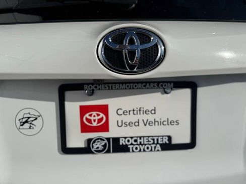 Certified 2017 Toyota RAV4 LE image 42