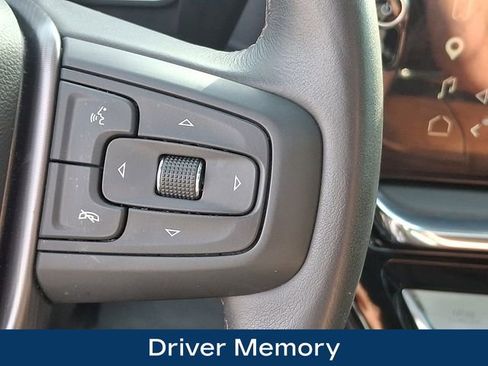 Used 2025 GMC Sierra 3500 Denali Ultimate image 8