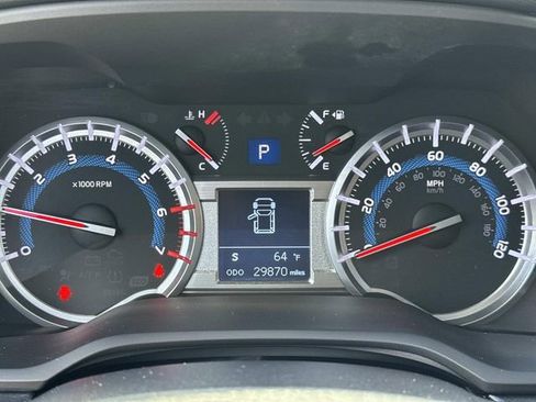 Used 2018 Toyota 4Runner TRD Off-Road Premium image 25