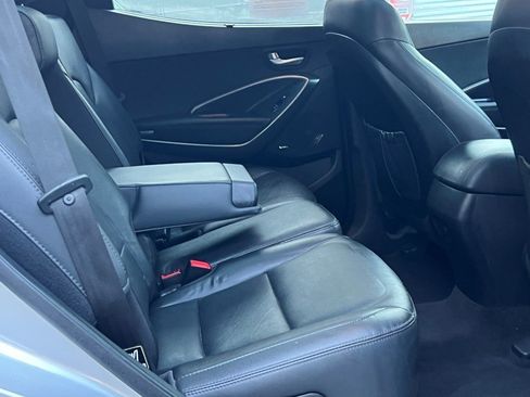 Used 2017 Hyundai Santa Fe Sport image 13