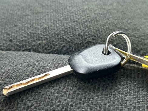 Used 2023 GMC Savana 2500 w/ Driver Convenience Package image 32