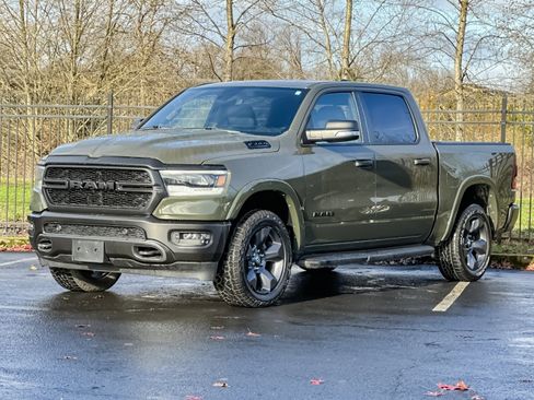 Used 2021 RAM 1500 Big Horn w/ Built-to-serve Edition image 8