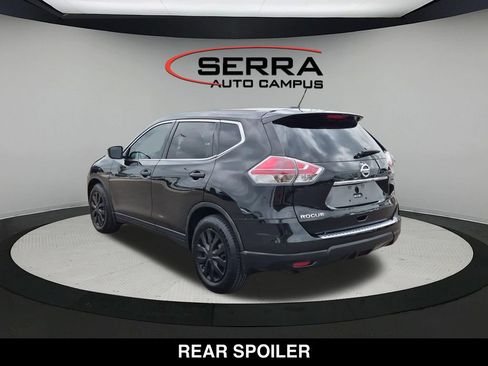Used 2016 Nissan Rogue S w/ S Family Package FWD image 10