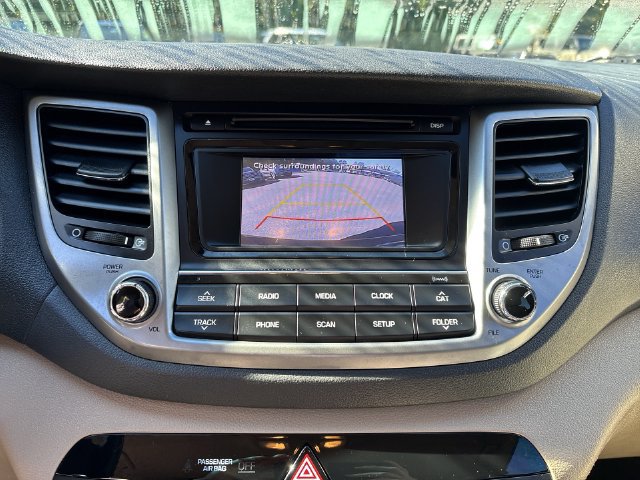 Used 2017 Hyundai Tucson SE FWD image 17