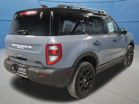 Used 2025 Ford Bronco Sport Badlands AWD/4WD image 36