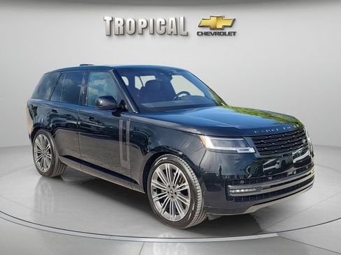 Used 2023 Land Rover Range Rover SE AWD/4WD image 7