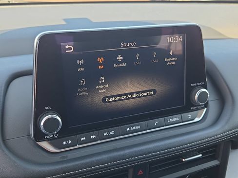 Certified 2025 Nissan Rogue SV FWD image 23