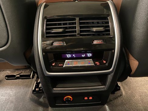 Certified 2026 BMW X7 xDrive40i image 13