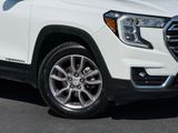 Used 2023 GMC Terrain SLT image 5