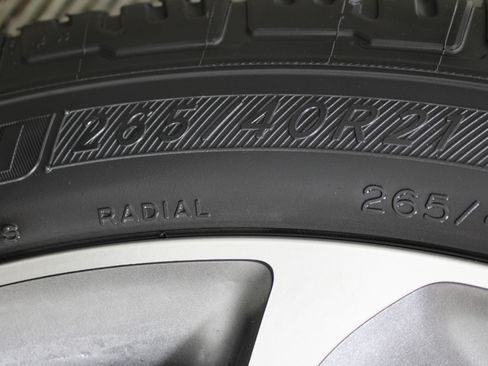 Used 2019 Lincoln Nautilus Reserve w/ Ultimate Package image 40