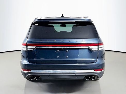 Used 2022 Lincoln Aviator Reserve w/ Equipment Group 201A image 6