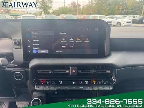 Used 2025 Toyota Land Cruiser image 21