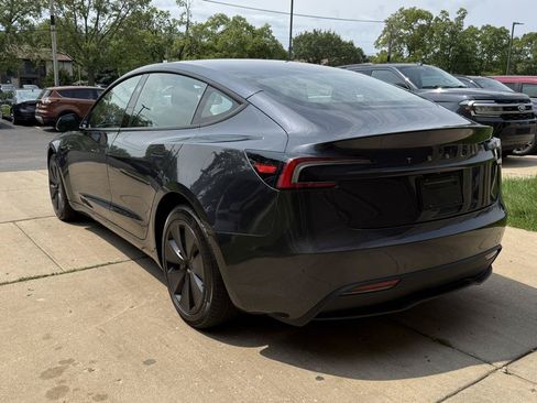 Used 2025 Tesla Model 3 RWD image 5