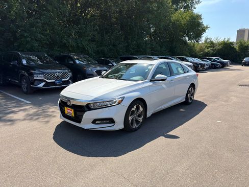 Used 2018 Honda Accord EX-L image 4