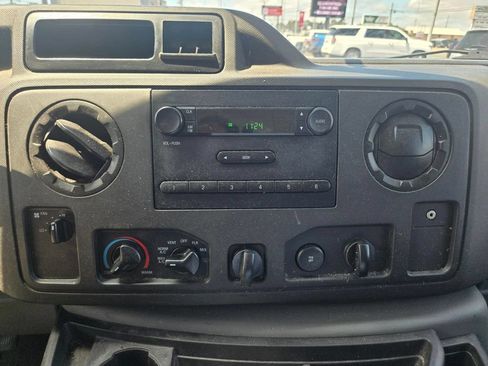 Used 2014 Ford E-350 and Econoline 350 Super Duty RWD image 12