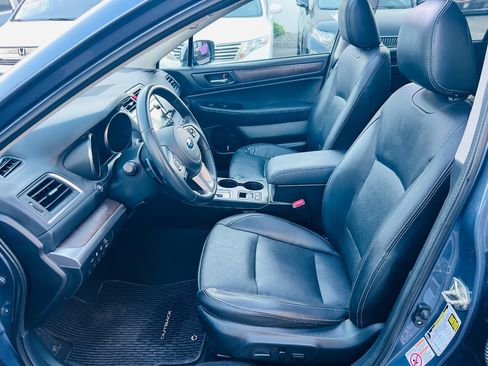 Used 2017 Subaru Outback 3.6R Limited AWD/4WD image 13