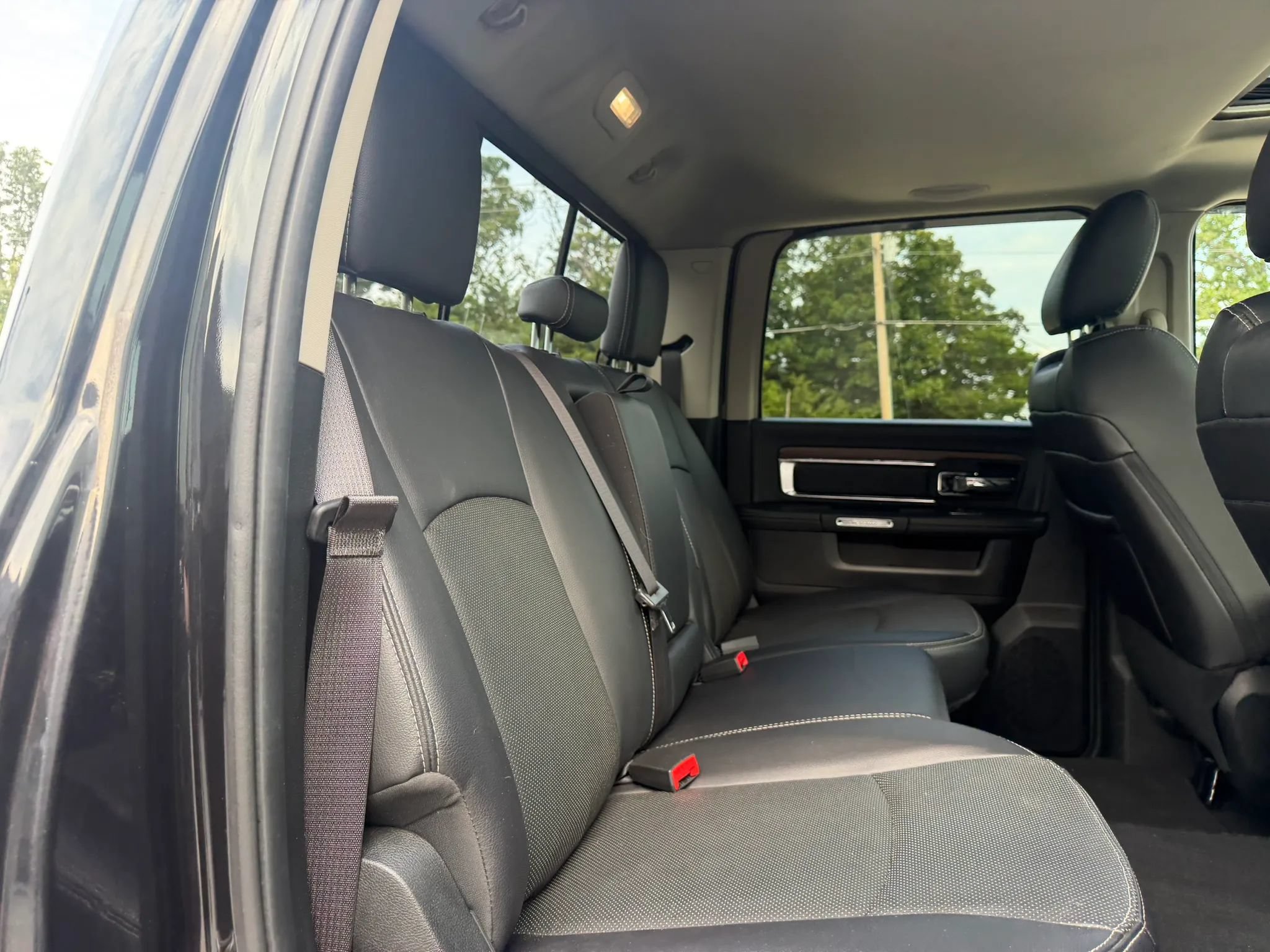 Used 2017 RAM 2500 Laramie w/ Snow Chief Group AWD/4WD image 48