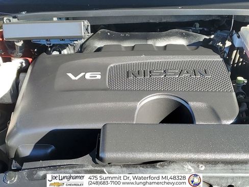 Used 2018 Nissan Pathfinder Platinum image 32