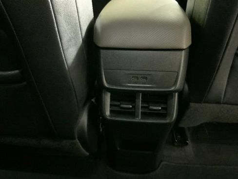 Used 2025 Chevrolet Equinox LT w/ Convenience Package II FWD image 18