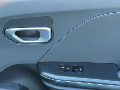 Used 2025 Kia K4 FWD image 34