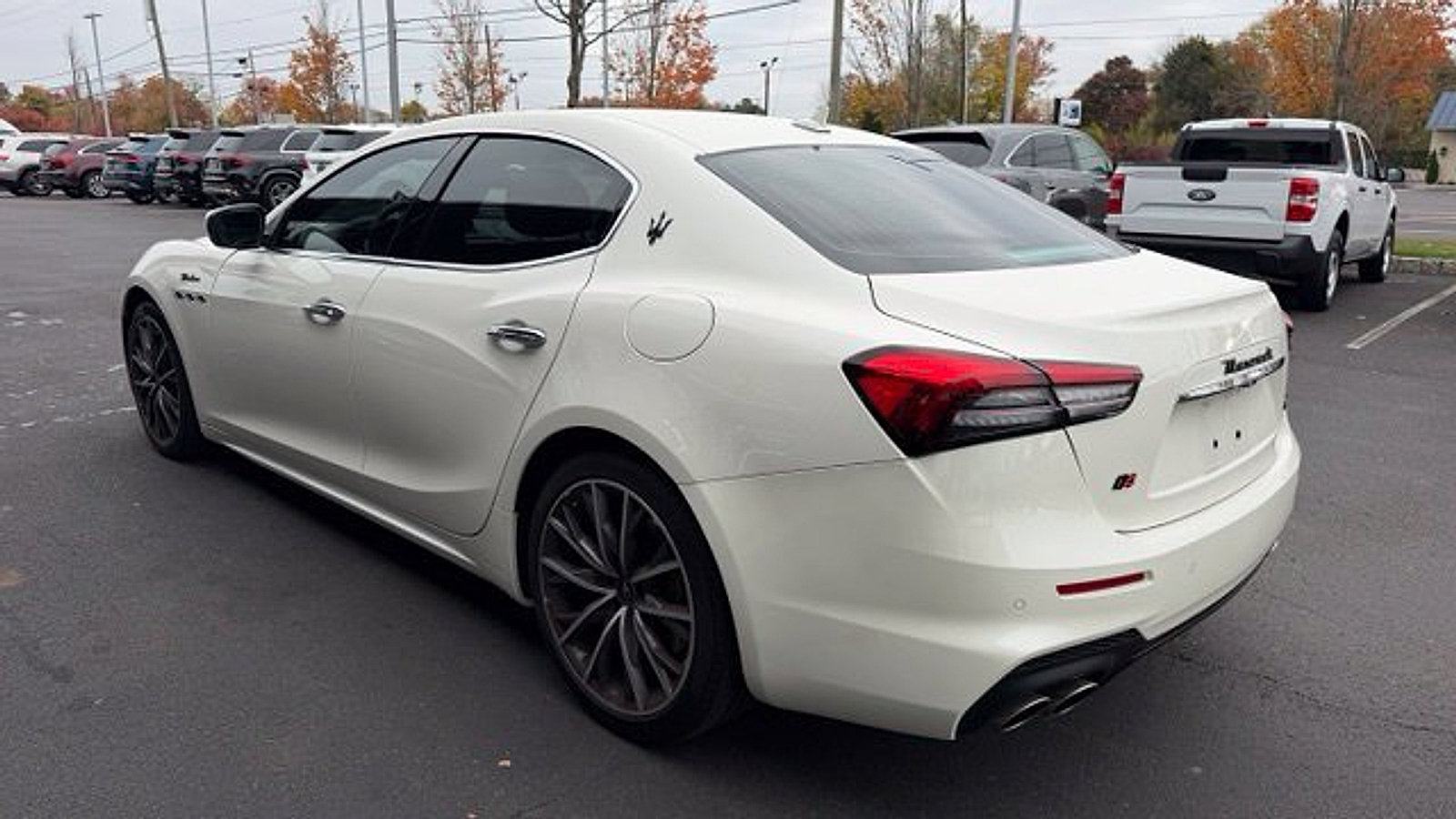 Used 2022 Maserati Ghibli Modena Q4 AWD/4WD image 5