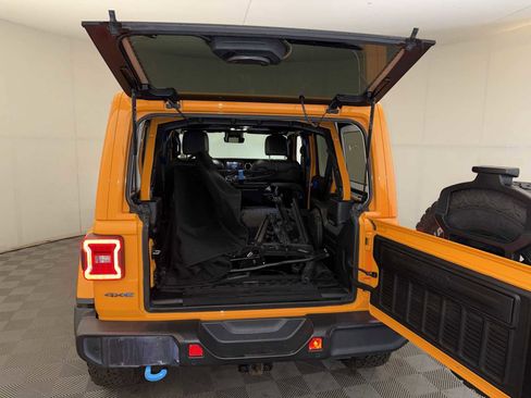 Used 2021 Jeep Wrangler Unlimited Rubicon 4xe w/ Cold Weather Group image 21