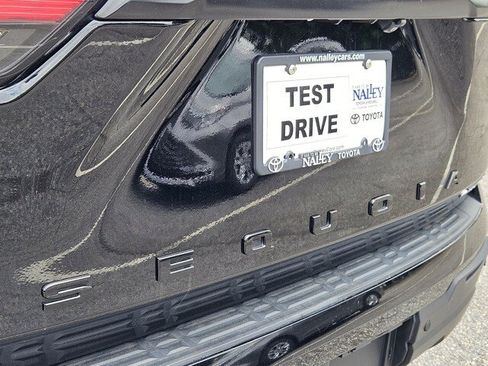 Used 2025 Toyota Sequoia TRD Pro AWD/4WD image 33