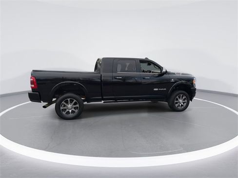 Used 2022 RAM 3500 Limited image 9