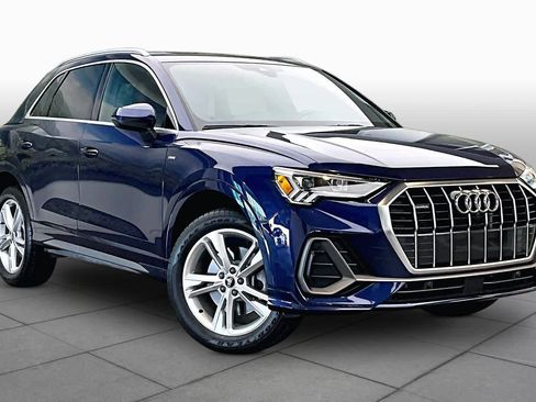 Used 2024 Audi Q3 2.0T Premium Plus AWD/4WD image 3
