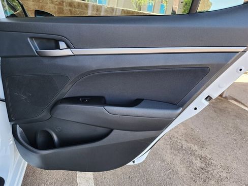 Used 2018 Hyundai Elantra SEL FWD image 58
