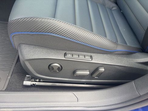New 2026 Volkswagen Golf AWD/4WD image 32