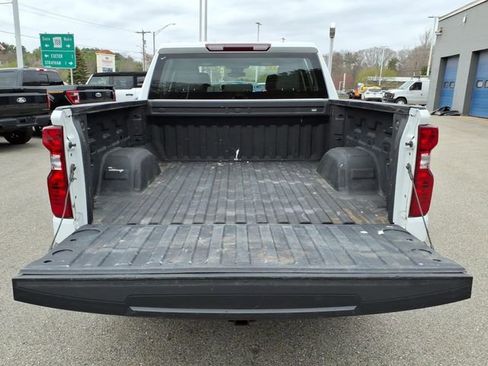 Used 2023 Chevrolet Silverado 1500 W/T w/ Trailering Package AWD/4WD image 10