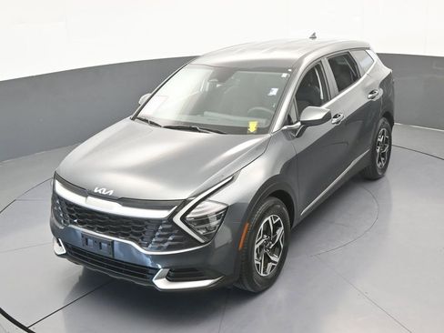 Used 2024 Kia Sportage LX image 39