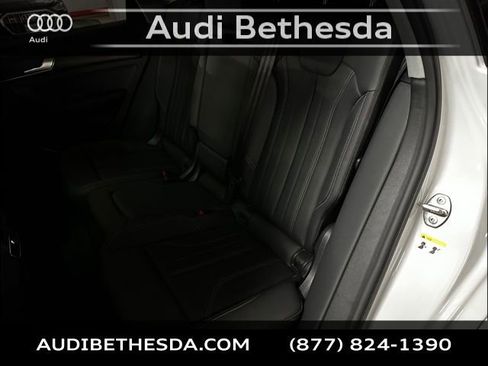 Certified 2025 Audi Q5 2.0T Premium image 28