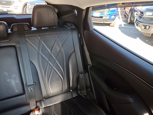 Certified 2022 Ford Mustang Mach-E Select image 20