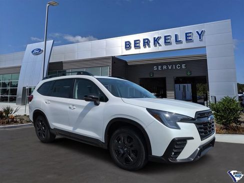 Used 2023 Subaru Ascent Onyx Edition AWD/4WD image 1