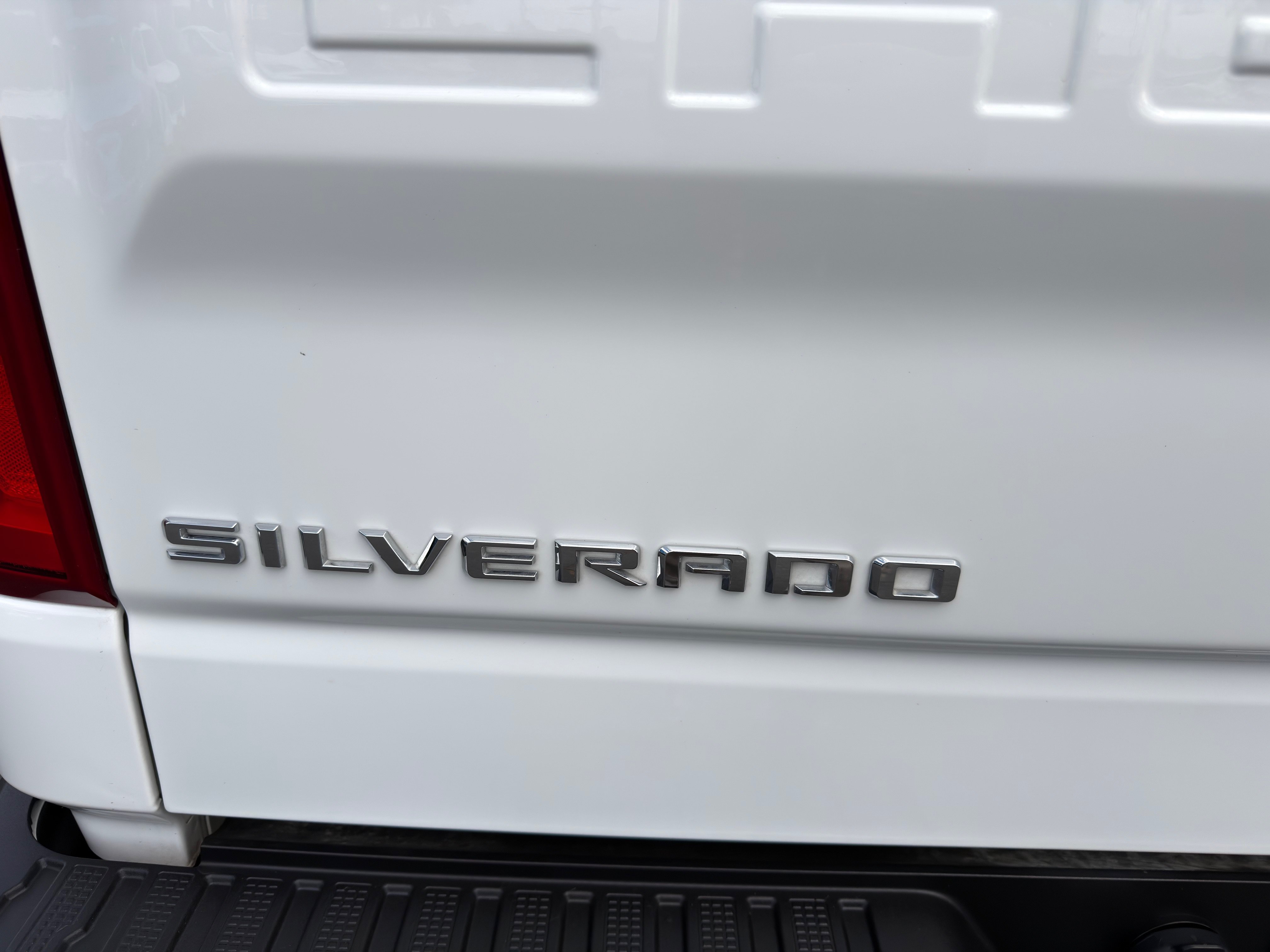Used 2026 Chevrolet Silverado 1500 RST AWD/4WD image 45