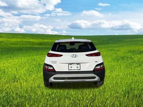 Certified 2023 Hyundai Kona SE w/ Cargo Package image 3