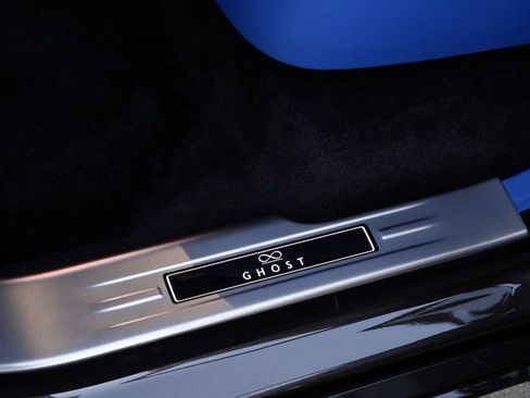 Used 2023 Rolls-Royce Ghost Black Badge w/ Black Badge Ghost Package image 9