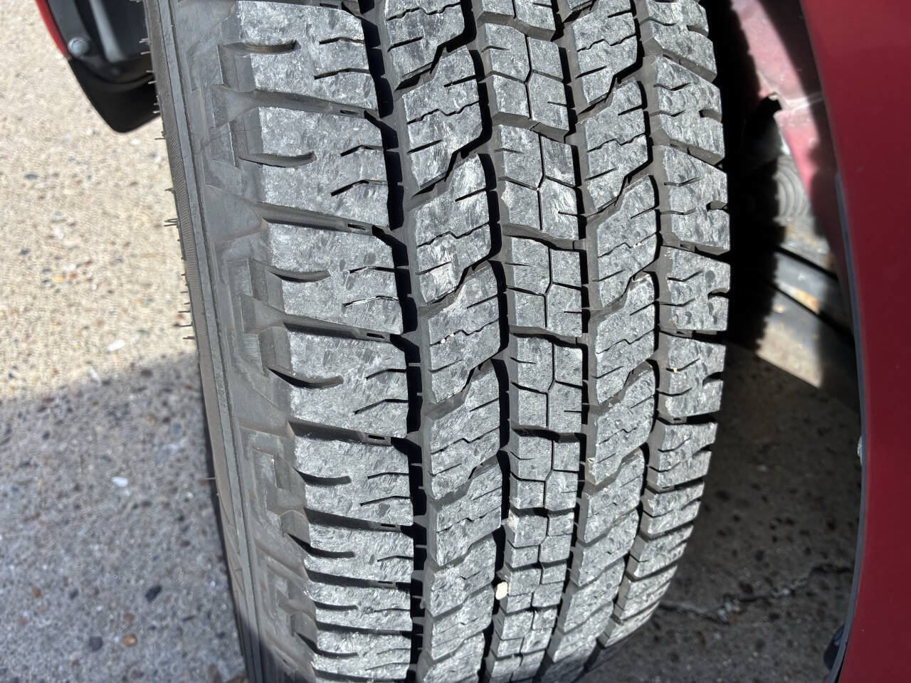 Used 2010 Ford Escape XLT FWD image 29