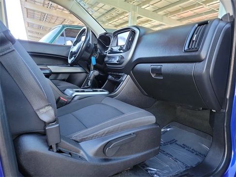 Used 2017 Chevrolet Colorado LT w/ LT Convenience Package image 20